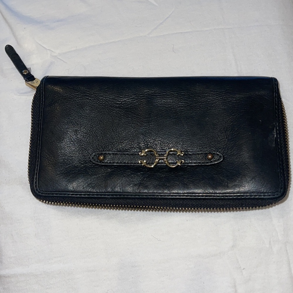 Black leather zippy wallet